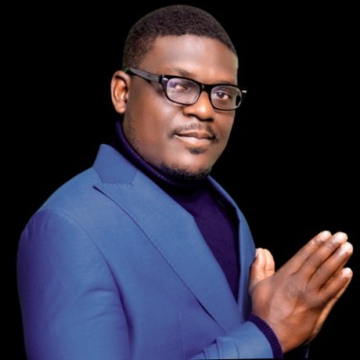 Obrist Buasa, Founder of Heallexa